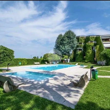 Aloha - Pool, Parking, Near Sirmione Appartement